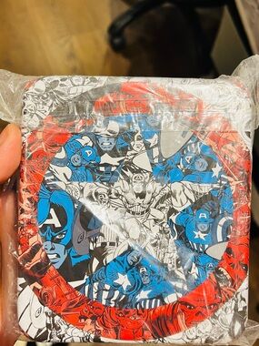 Marvel Captain America Collage Slimfold Wallet - Red, Blue, White